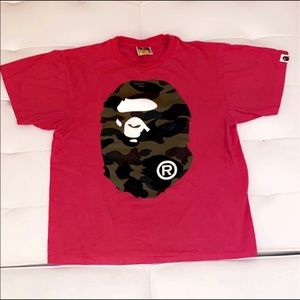 pink BAPE t-shit